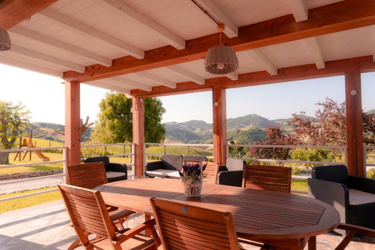 Agriturismo Le Capannacce Urbania Exteriér fotografie